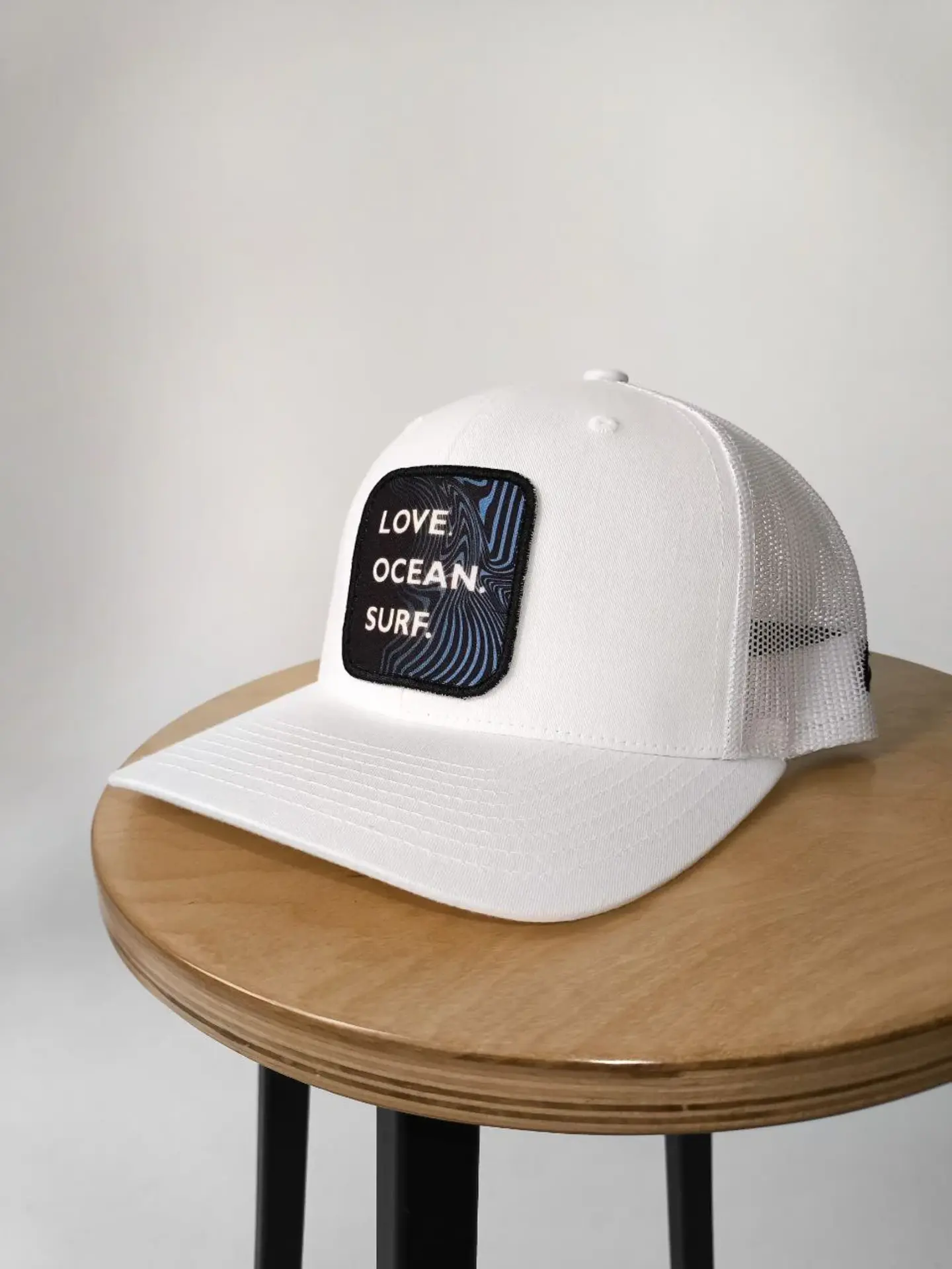 Бейсболка Love.Ocean.Surf